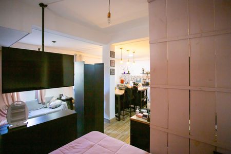 Casa à venda com 372m², 7 quartos e 4 vagasQuarto 1 Casa 2
