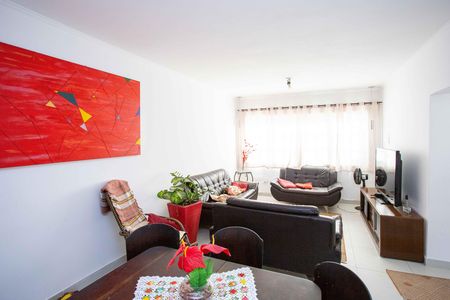 Casa à venda com 372m², 7 quartos e 4 vagasSala de TV