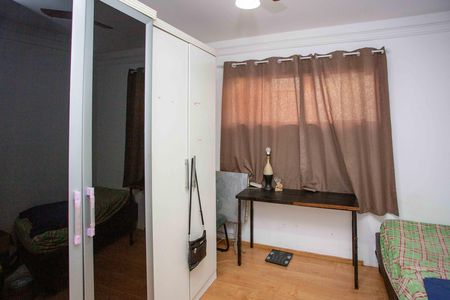 Casa à venda com 372m², 7 quartos e 4 vagasQuarto 2