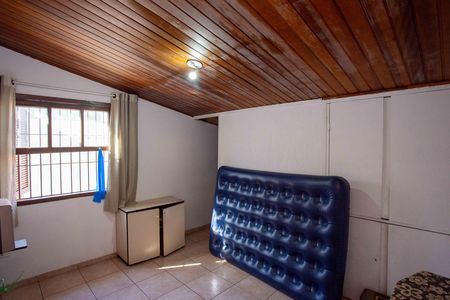 Casa à venda com 372m², 7 quartos e 4 vagasQuarto 4