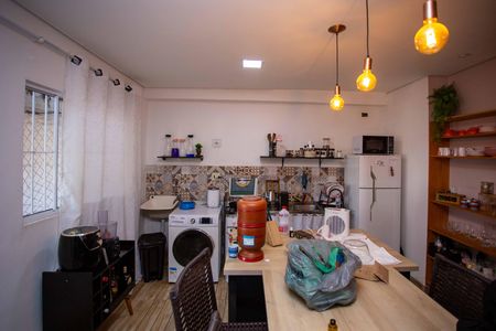 Casa à venda com 372m², 7 quartos e 4 vagasCozinha Casa 2