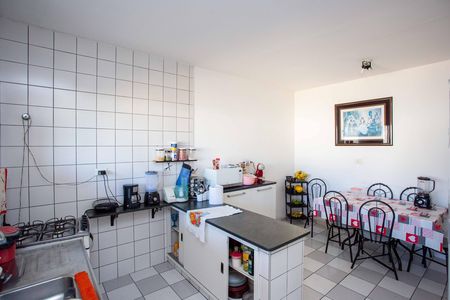 Casa à venda com 372m², 7 quartos e 4 vagasCozinha