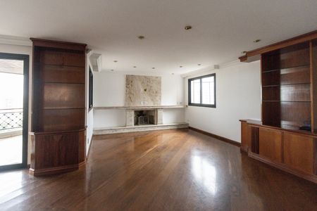Apartamento para alugar com 310m², 5 quartos e 5 vagas