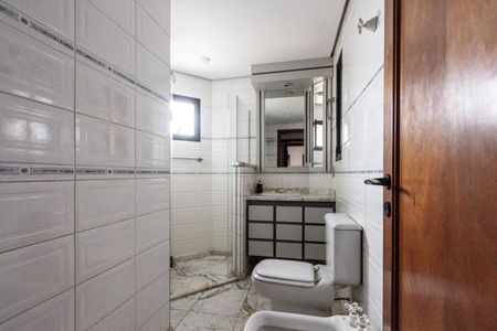 Apartamento para alugar com 310m², 5 quartos e 5 vagas