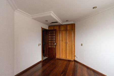 Apartamento para alugar com 310m², 5 quartos e 5 vagas