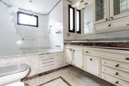 Apartamento para alugar com 5 quartos, 310m² em Vila Ida, São Paulo