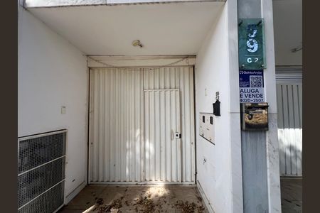 Casa para alugar com 233m², 3 quartos e 3 vagasFachada