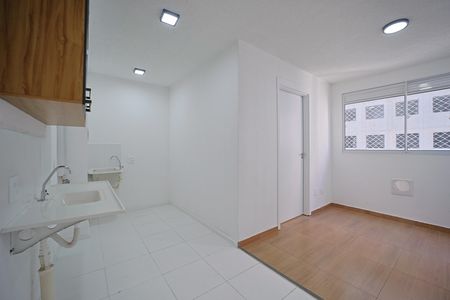 Apartamento para alugar com 33m², 2 quartos e sem vagaCozinha e Área de Serviço