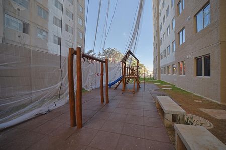 Apartamento para alugar com 33m², 2 quartos e sem vagaÁrea comum - Playground
