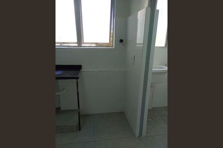 Sala / Cozinha de apartamento para alugar com 2 quartos, 60m² em Jardim Palma Travassos, Ribeirão Preto