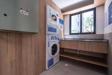 Studio para alugar com 18m², 1 quarto e sem vaga Studio para alugar com 18m², 1 quarto e sem vagaLavanderia