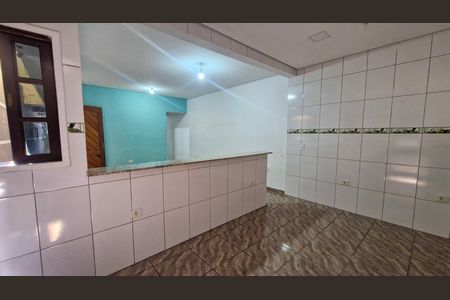 Casa para alugar com 1 quarto, 130m² em Jardim Tres Marias, São Paulo