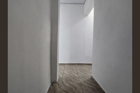Deposito de casa para alugar com 1 quarto, 130m² em Jardim Tres Marias, São Paulo