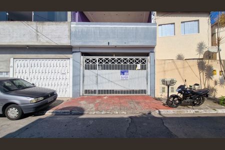 Casa para alugar com 1 quarto, 130m² em Jardim Tres Marias, São Paulo