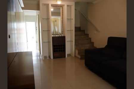 Casa à venda com 3 quartos, 152m² em Vila Ema, São Paulo