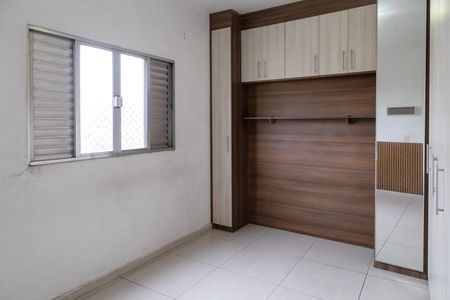 Apartamento à venda com 58m², 2 quartos e 1 vagaQuarto 2