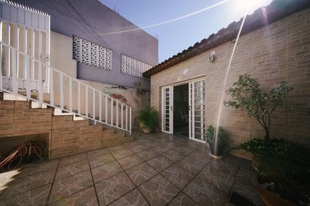 Casa à venda com 300m², 3 quartos e 2 vagas