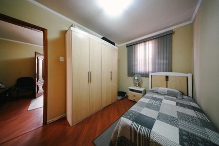 Casa à venda com 300m², 3 quartos e 2 vagas
