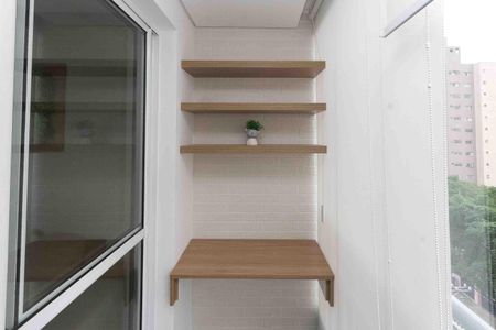 Varanda de apartamento à venda com 2 quartos, 53m² em Vila Antonieta, São Paulo
