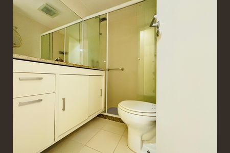 Apartamento para alugar com 92m², 2 quartos e 1 vaga