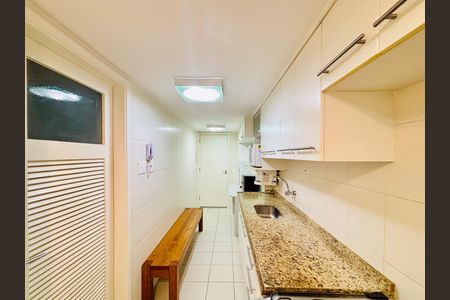 Apartamento para alugar com 92m², 2 quartos e 1 vaga