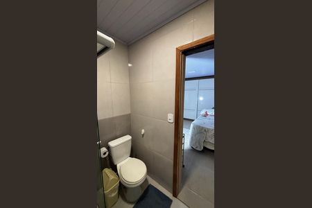 Casa à venda com 120m², 3 quartos e 2 vagasBanheiro da Suíte 2
