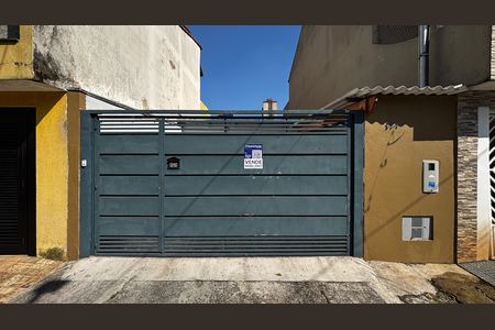 Casa à venda com 120m², 3 quartos e 2 vagasFachada
