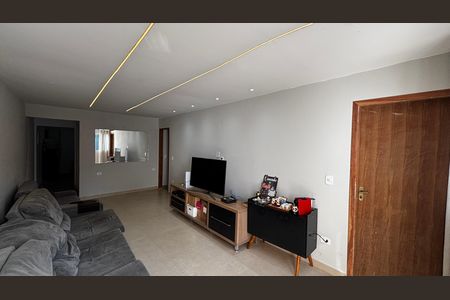 Casa à venda com 3 quartos, 120m² em Parque das Nações, Santo André