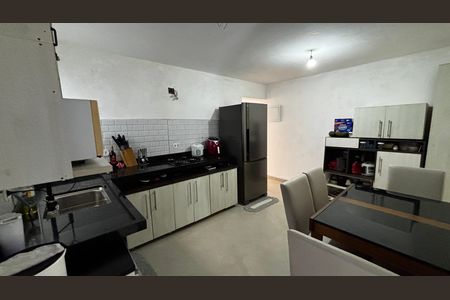 Casa à venda com 120m², 3 quartos e 2 vagasCozinha