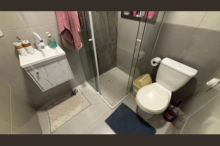 Casa à venda com 120m², 3 quartos e 2 vagasBanheiro da Suíte 2