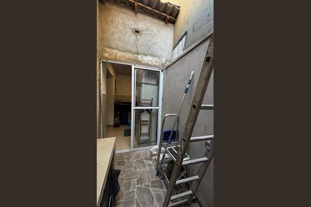 Casa à venda com 120m², 3 quartos e 2 vagasÁrea de Serviço