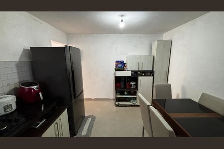 Casa à venda com 3 quartos, 120m² em Parque das Nações, Santo André