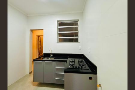 Cozinha de apartamento para alugar com 2 quartos, 70m² em Humaitá, Rio de Janeiro