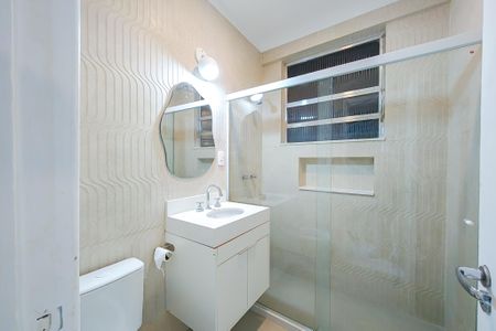 Apartamento para alugar com 68m², 2 quartos e sem vaga Apartamento para alugar com 68m², 2 quartos e sem vagaBanheiro