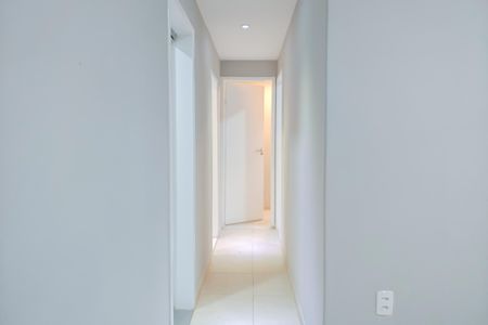 Apartamento para alugar com 68m², 2 quartos e sem vaga Apartamento para alugar com 68m², 2 quartos e sem vagaCorredor