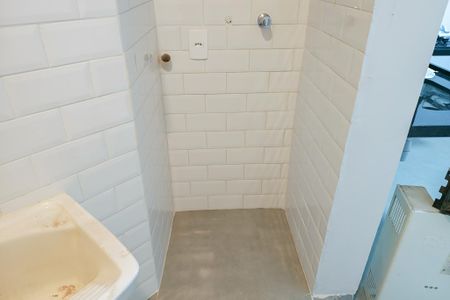 Área de Serviço de apartamento para alugar com 2 quartos, 68m² em Humaitá, Rio de Janeiro