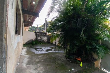 Área externa de casa para alugar com 2 quartos, 80m² em Tenente Jardim, Niterói
