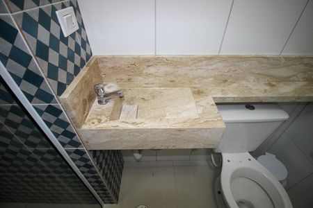 Apartamento para alugar com 51m², 2 quartos e 1 vaga Apartamento para alugar com 51m², 2 quartos e 1 vagaBanheiro