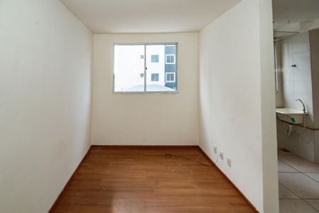 Sala de apartamento para alugar com 2 quartos, 55m² em São Damião, Belo Horizonte