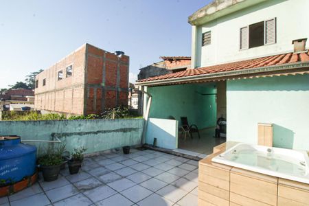 Casa para alugar com 100m², 3 quartos e 2 vagas Casa para alugar com 100m², 3 quartos e 2 vagasRooftop