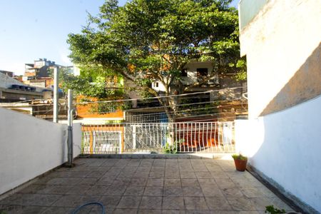 Casa para alugar com 100m², 3 quartos e 2 vagas Casa para alugar com 100m², 3 quartos e 2 vagasSacada da suíte 1
