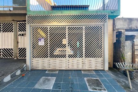 Fachada de casa para alugar com 3 quartos, 100m² em Vila Jaraguá, São Paulo