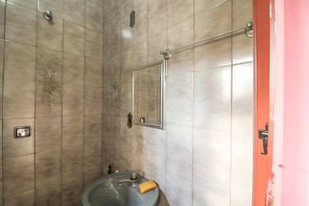 Casa para alugar com 100m², 3 quartos e 2 vagas Casa para alugar com 100m², 3 quartos e 2 vagasBanheiro da Suíte 2