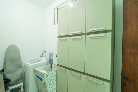 Casa para alugar com 100m², 3 quartos e 2 vagas Casa para alugar com 100m², 3 quartos e 2 vagasÁrea de Serviço