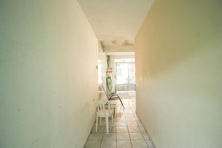 Casa para alugar com 100m², 3 quartos e 2 vagas Casa para alugar com 100m², 3 quartos e 2 vagasCorredor