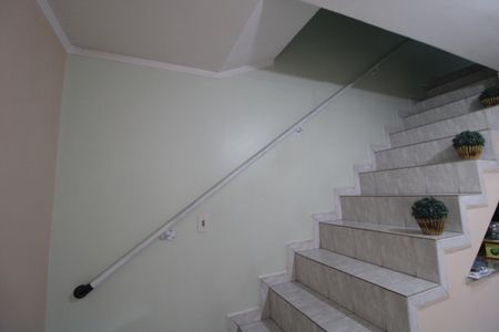 Escada de casa à venda com 3 quartos, 320m² em Parque Brasil, São Paulo