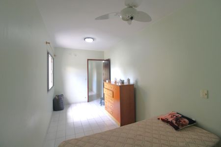 Quarto 1 de casa à venda com 3 quartos, 320m² em Parque Brasil, São Paulo