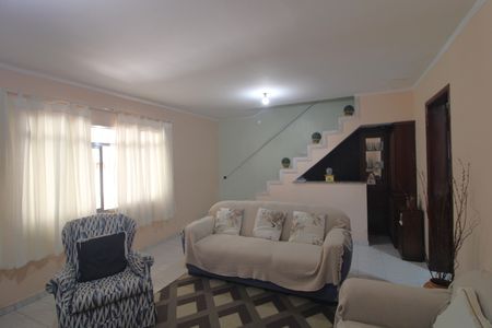 Sala de casa à venda com 3 quartos, 320m² em Parque Brasil, São Paulo