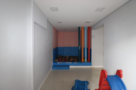 Apartamento para alugar com 38m², 2 quartos e sem vagaÁrea Comum