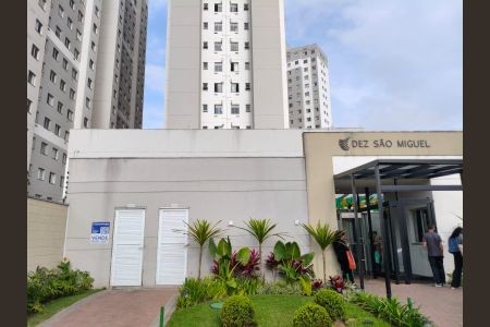 Apartamento para alugar com 38m², 2 quartos e sem vaga Apartamento para alugar com 38m², 2 quartos e sem vagaFachada